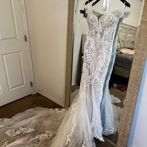 Elysee Wedding dress